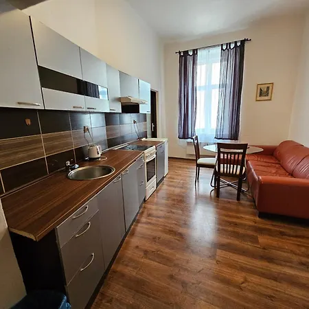 Apartments Zizkov 2C Prague Exterior photo